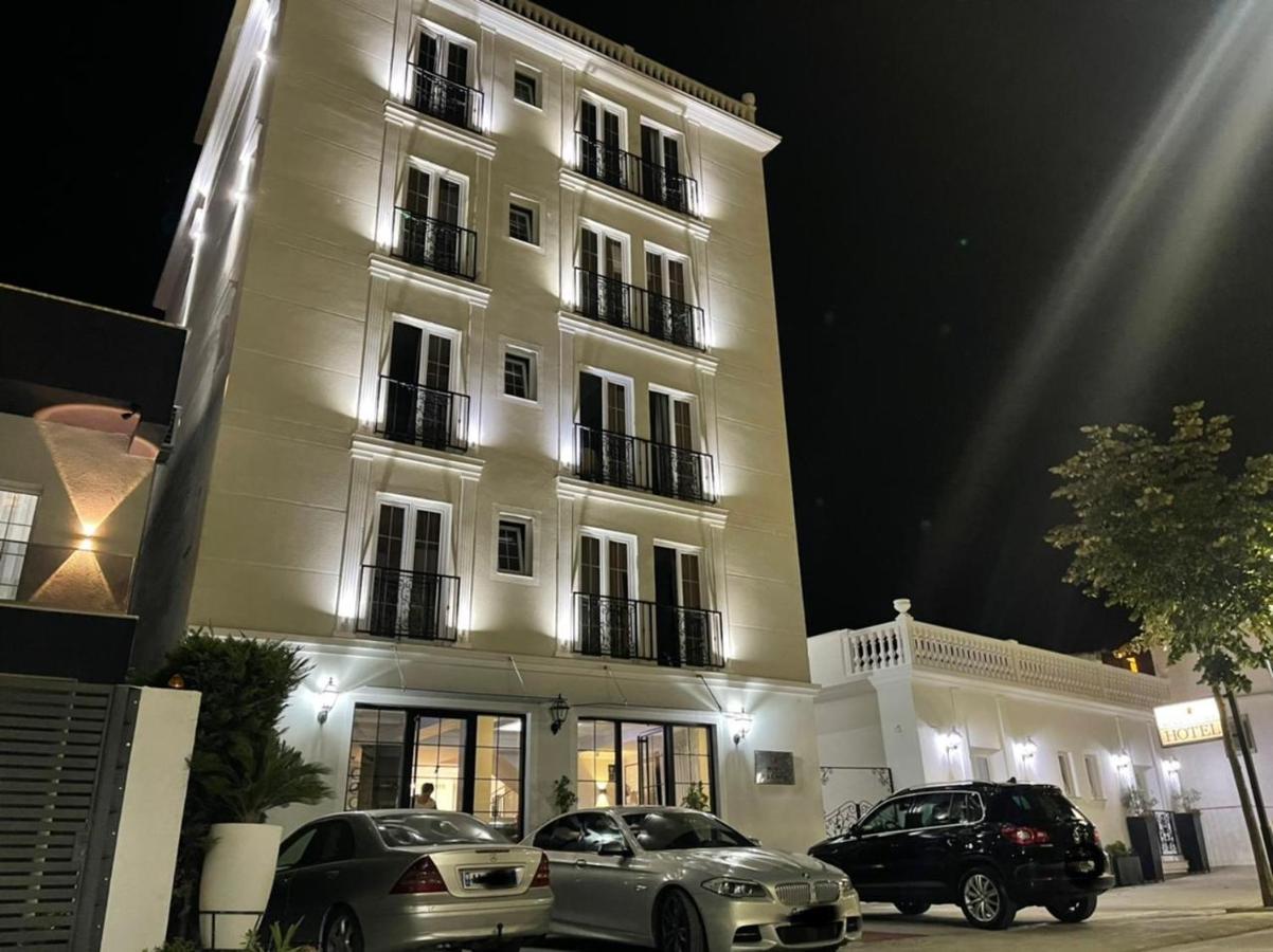 Ruby Palace Vlore Bagian luar foto