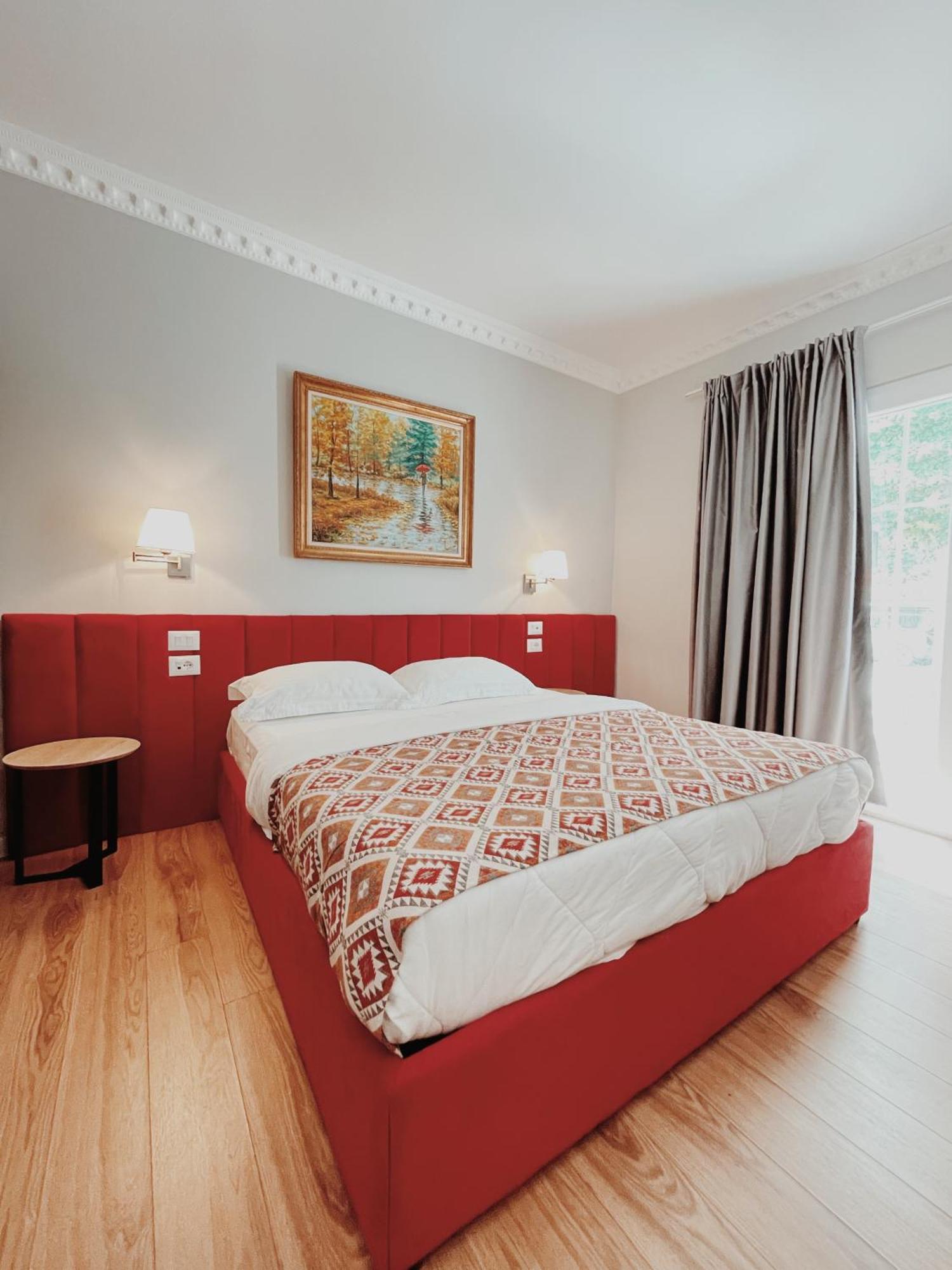 Ruby Palace Vlore Bagian luar foto