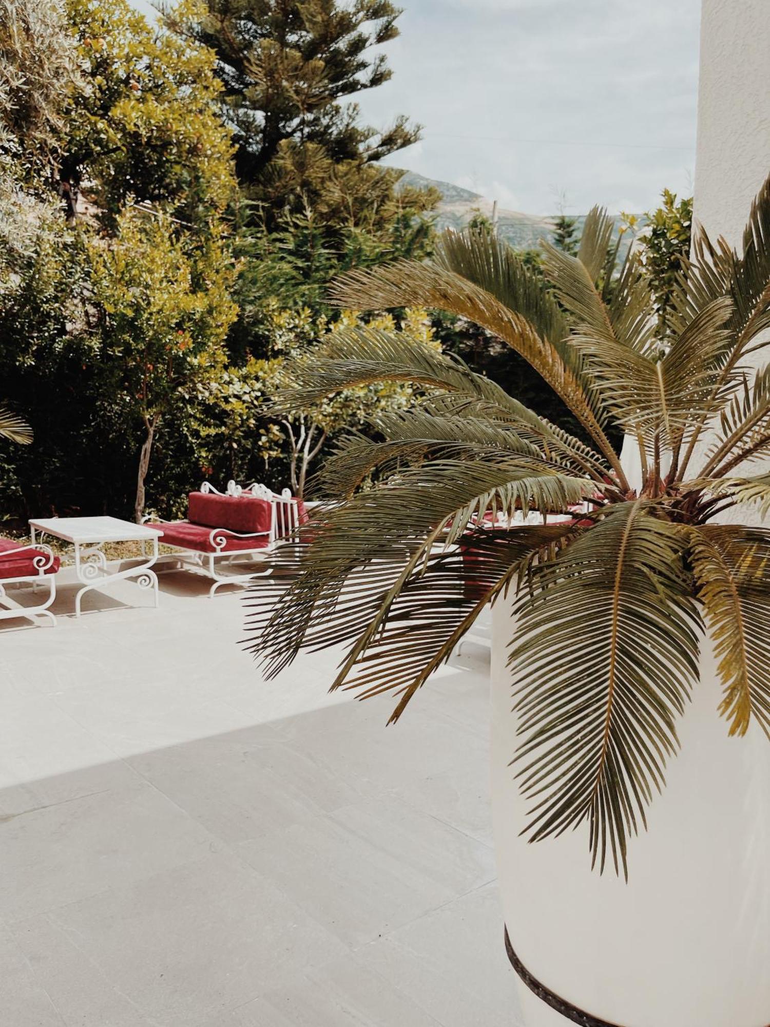 Ruby Palace Vlore Bagian luar foto