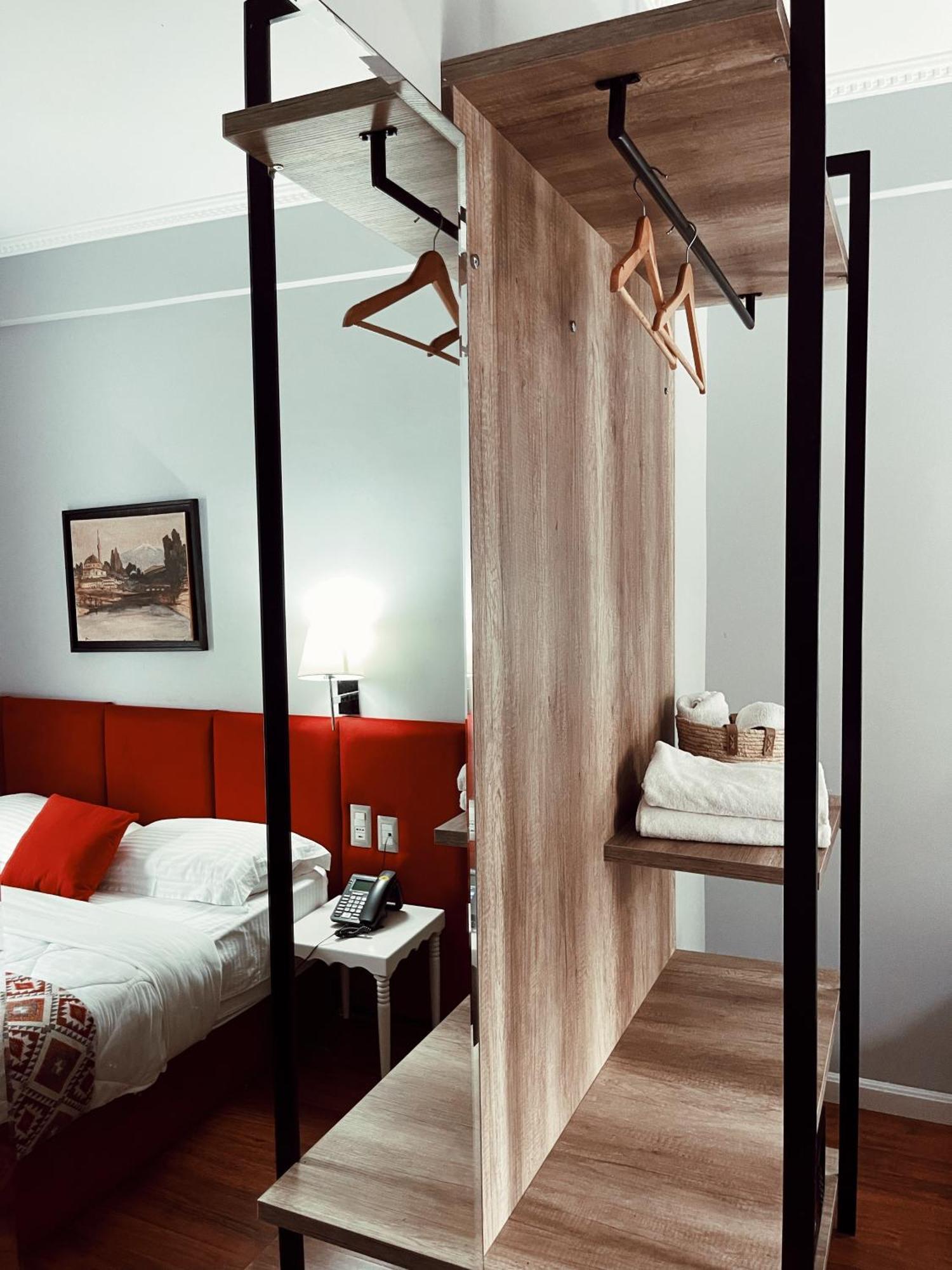 Ruby Palace Vlore Bagian luar foto