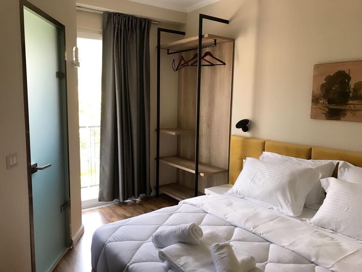 Ruby Palace Vlore Bagian luar foto